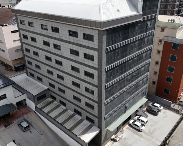 DEM İPLİK – GÜNEŞLİ İŞ MERKEZİ